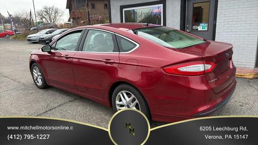 2013 Ford Fusion SE