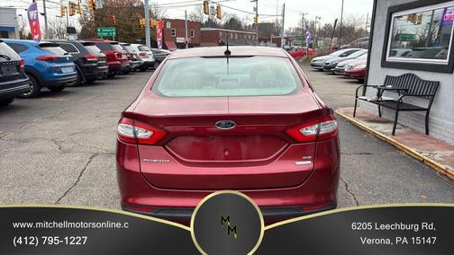 2013 Ford Fusion SE