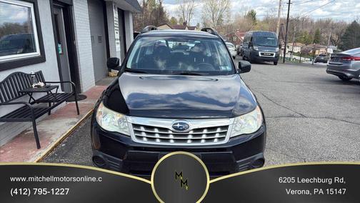 Obsidian Black Pearl 2011 Subaru Forester 2.5 X