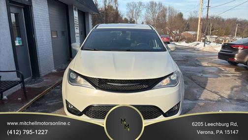 2019 Chrysler Pacifica Touring Plus