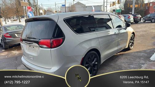 2019 Chrysler Pacifica Touring Plus