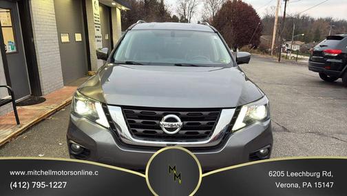 2019 Nissan Pathfinder SL Sport Utility 4D