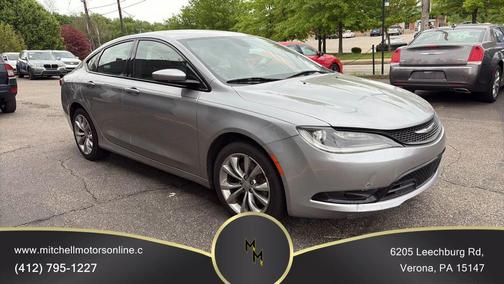 2015 Chrysler 200 S