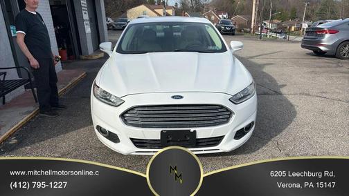 2014 Ford Fusion Hybrid SE
