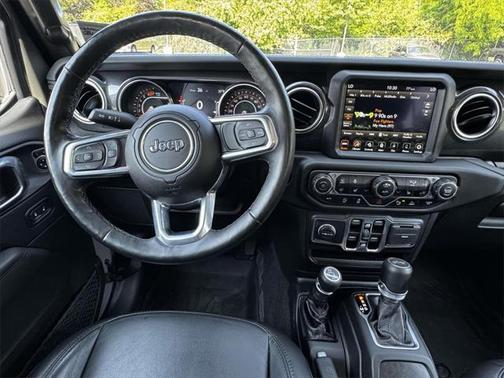 2021 Jeep Wrangler Unlimited Sahara Altitude 4x4