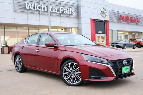 2025 Nissan Altima SL