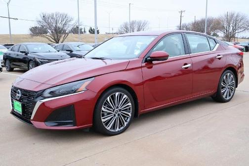 2025 Nissan Altima SL