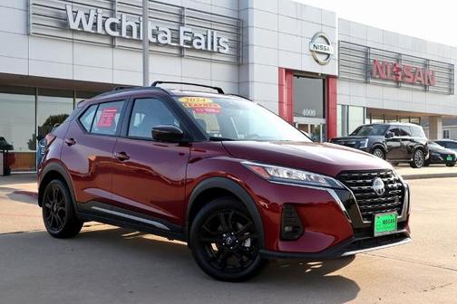 2024 Nissan Kicks SR