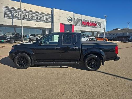 2021 Nissan Frontier SV