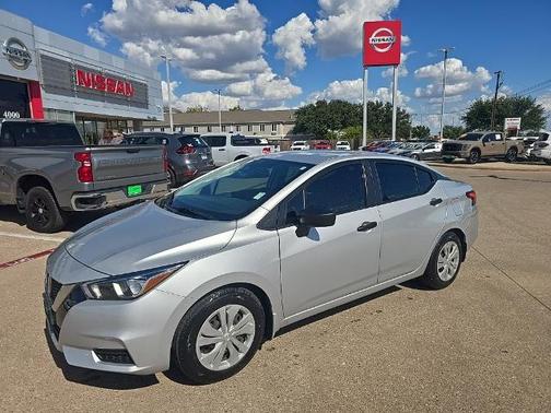 2021 Nissan Versa 1.6 S