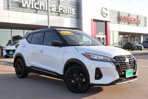 2024 Nissan Kicks SR