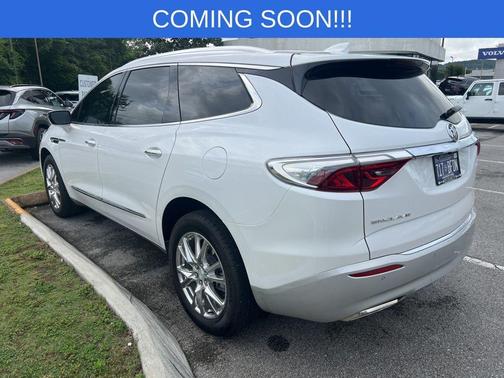 White Frost Tri-Coat 2022 Buick Enclave Premium