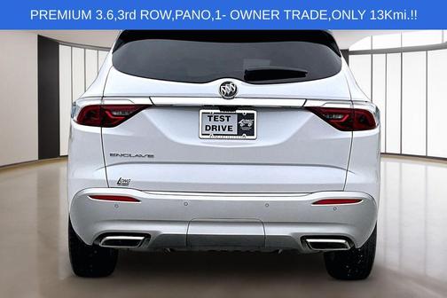 White Frost Tri-Coat 2022 Buick Enclave Premium