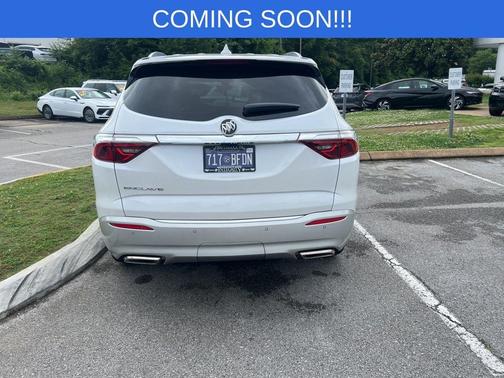 White Frost Tri-Coat 2022 Buick Enclave Premium