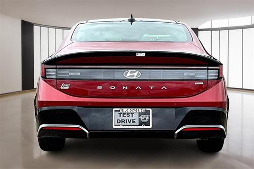 2025 Hyundai SONATA Hybrid Limited