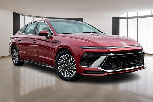 2025 Hyundai SONATA Hybrid Limited