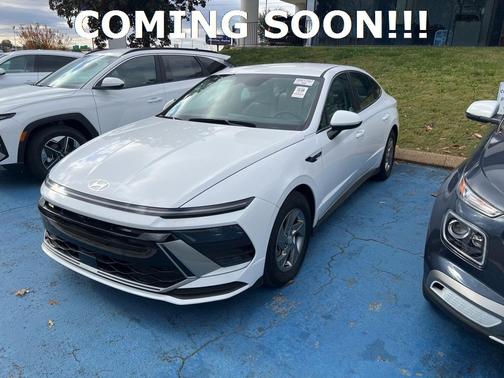 2025 Hyundai SONATA SE