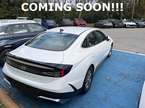 2025 Hyundai SONATA SE