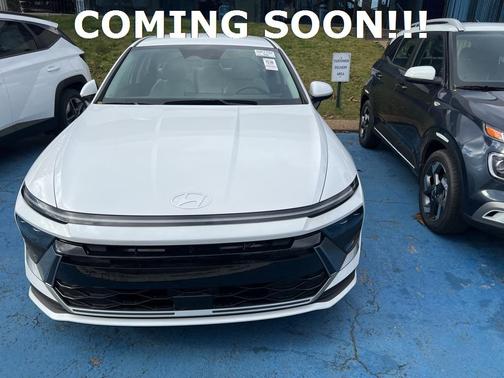 2025 Hyundai SONATA SE