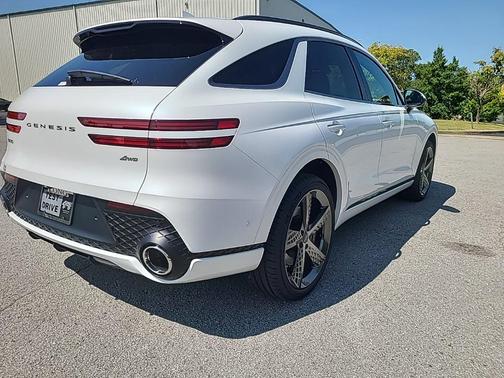2025 Genesis GV70 2.5T