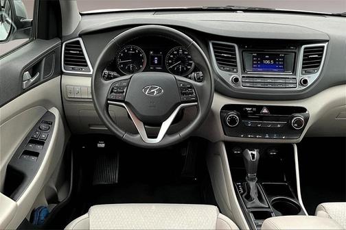 2016 Hyundai TUCSON Sport
