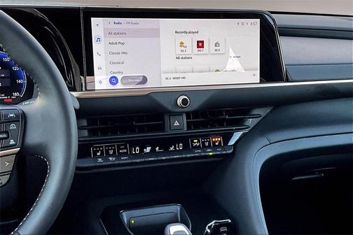 2025 Toyota Crown XLE