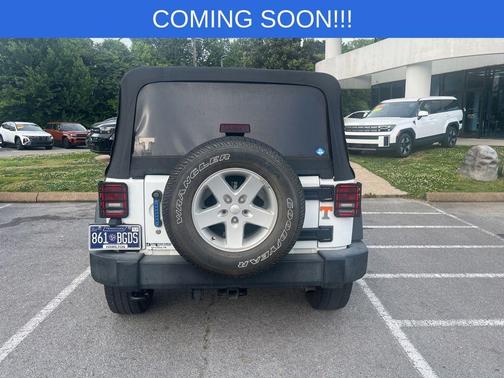 Bright White Clearcoat 2017 Jeep Wrangler Unlimited Sport