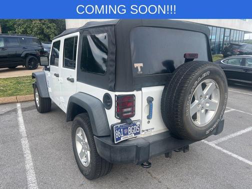 Bright White Clearcoat 2017 Jeep Wrangler Unlimited Sport
