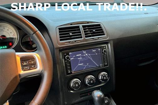 2014 Dodge Challenger SXT