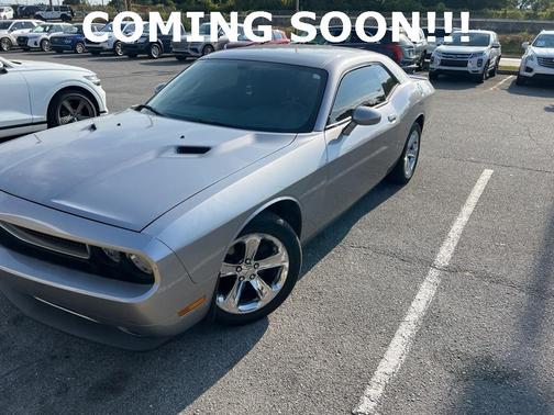 2014 Dodge Challenger SXT