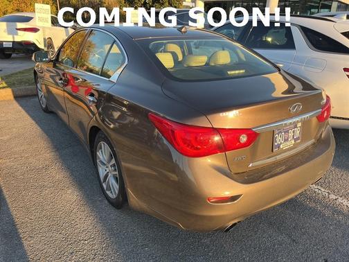 2014 INFINITI Q50 Premium
