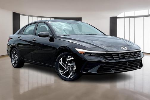 2025 Hyundai ELANTRA HEV SEL Sport