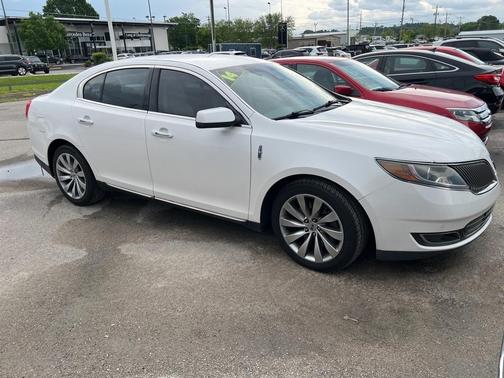 2014 Lincoln MKS Base