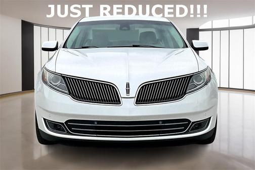 2014 Lincoln MKS Base