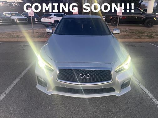 2016 INFINITI Q50 3.0T Red Sport 400