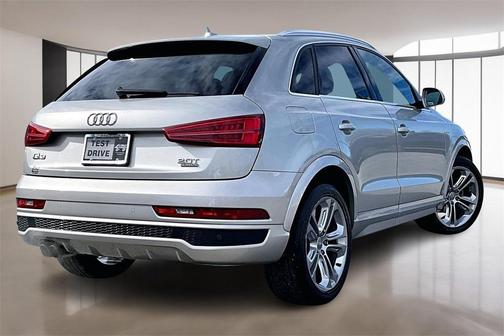 2016 Audi Q3 2.0T Prestige