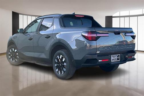 2025 Hyundai SANTA CRUZ SEL Activity