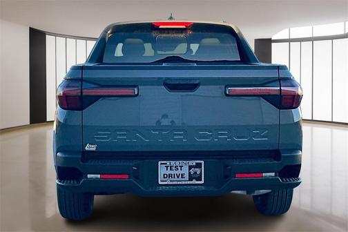2025 Hyundai SANTA CRUZ SEL Activity
