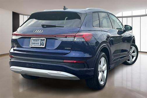 2022 Audi Q4 e-tron 50 Premium Plus