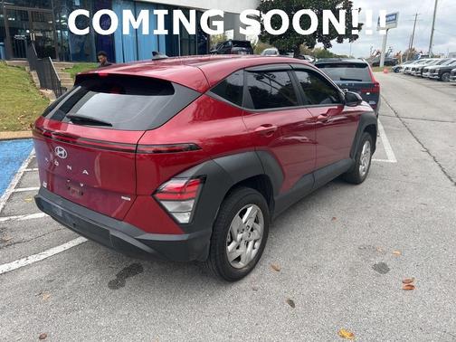 2024 Hyundai KONA SE