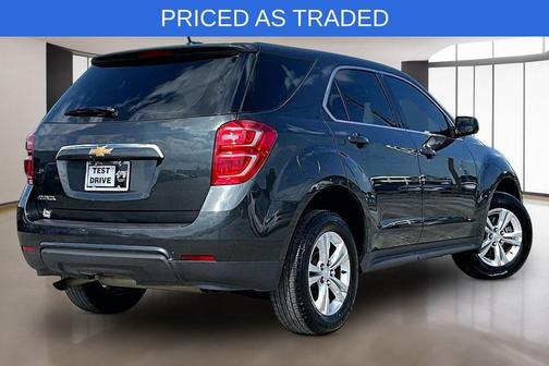 Nightfall Gray Metallic 2017 Chevrolet Equinox LS