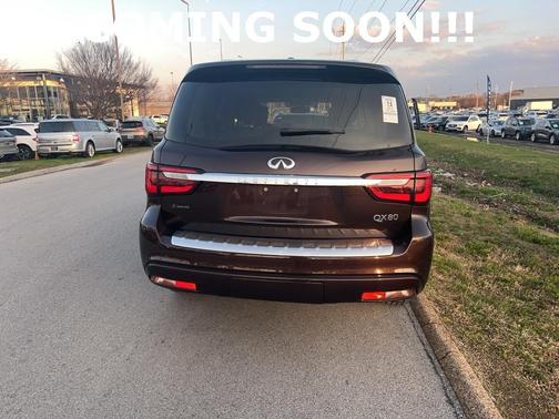 2018 INFINITI QX80 Base
