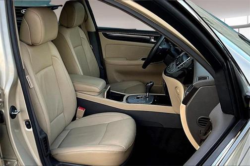 2011 Hyundai Genesis 3.8