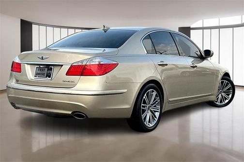 2011 Hyundai Genesis 3.8