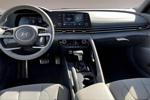 2026 Hyundai ELANTRA SEL