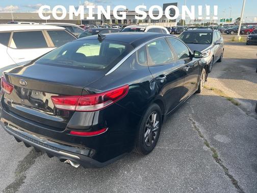 2020 Kia Optima LX