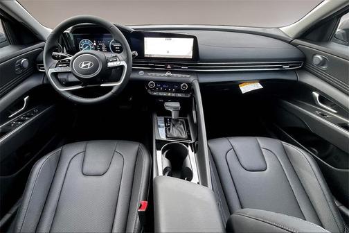 2025 Hyundai ELANTRA HEV Limited
