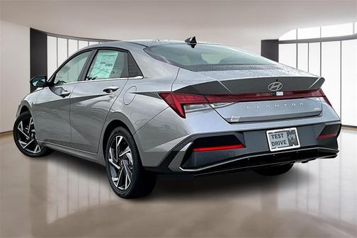 2025 Hyundai ELANTRA HEV Limited
