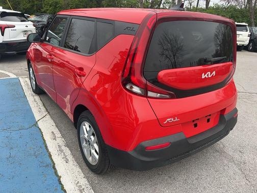 2022 Kia Soul LX