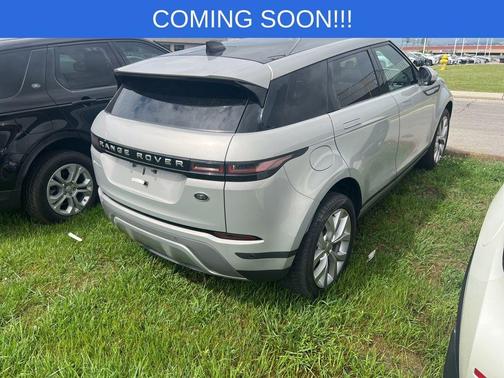 Seoul Pearl Silver 2022 Land Rover Range Rover Evoque SE